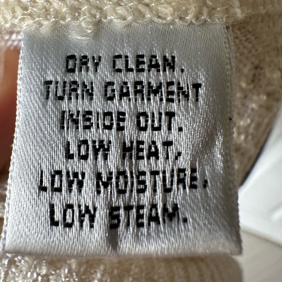 St. John knit tank two toned cream made in the USA . Size small designer - Picture 7 of 11